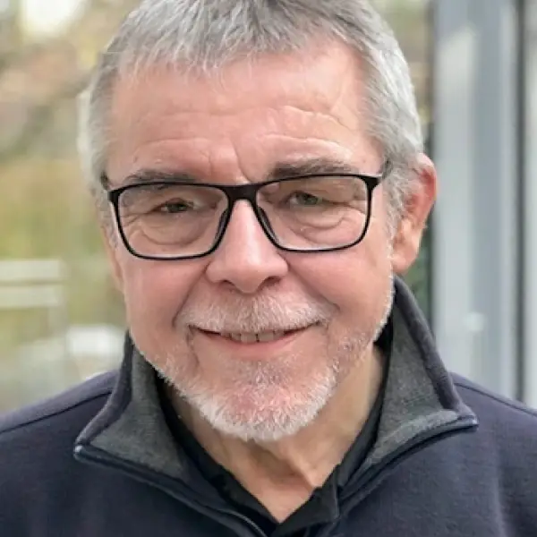 Frankfurter Rundschau: Interview mit Karl Schlögel vom 14.10.2025, S. 18 f. (gedruckt)